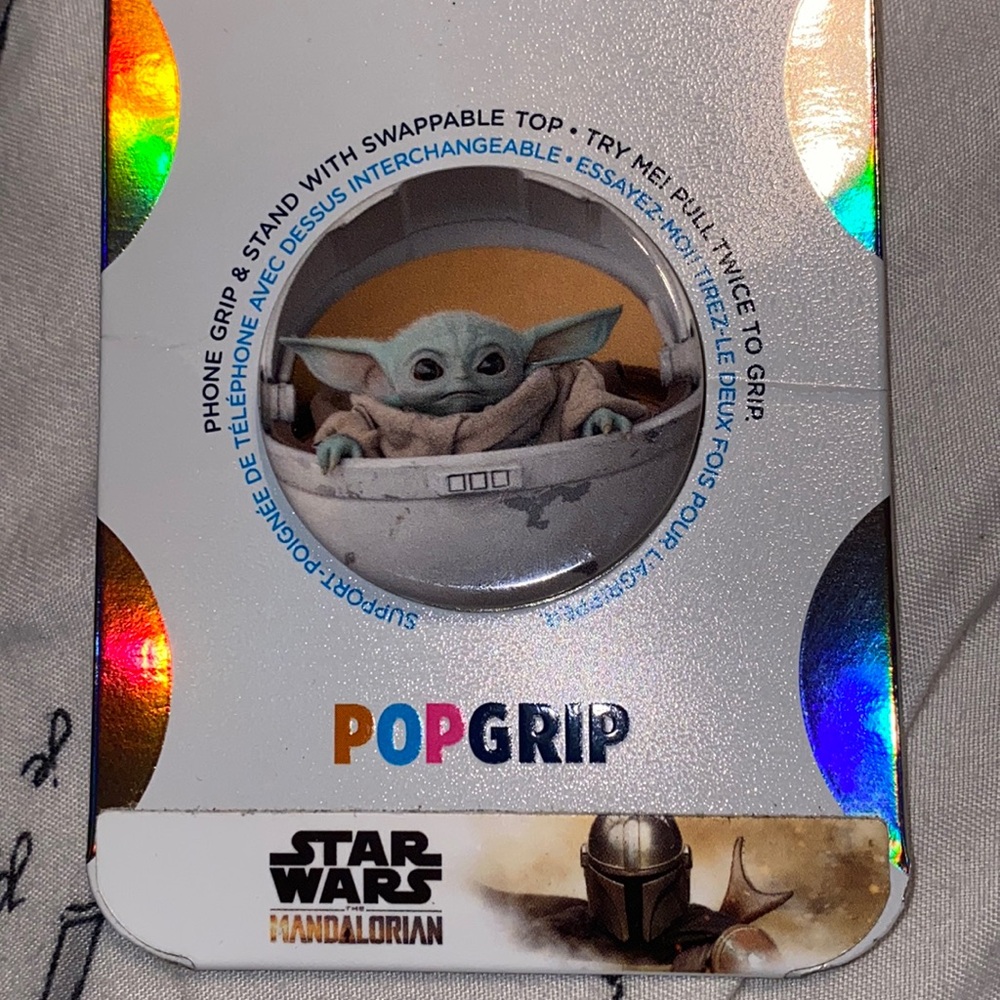 Baby yoda pop socket